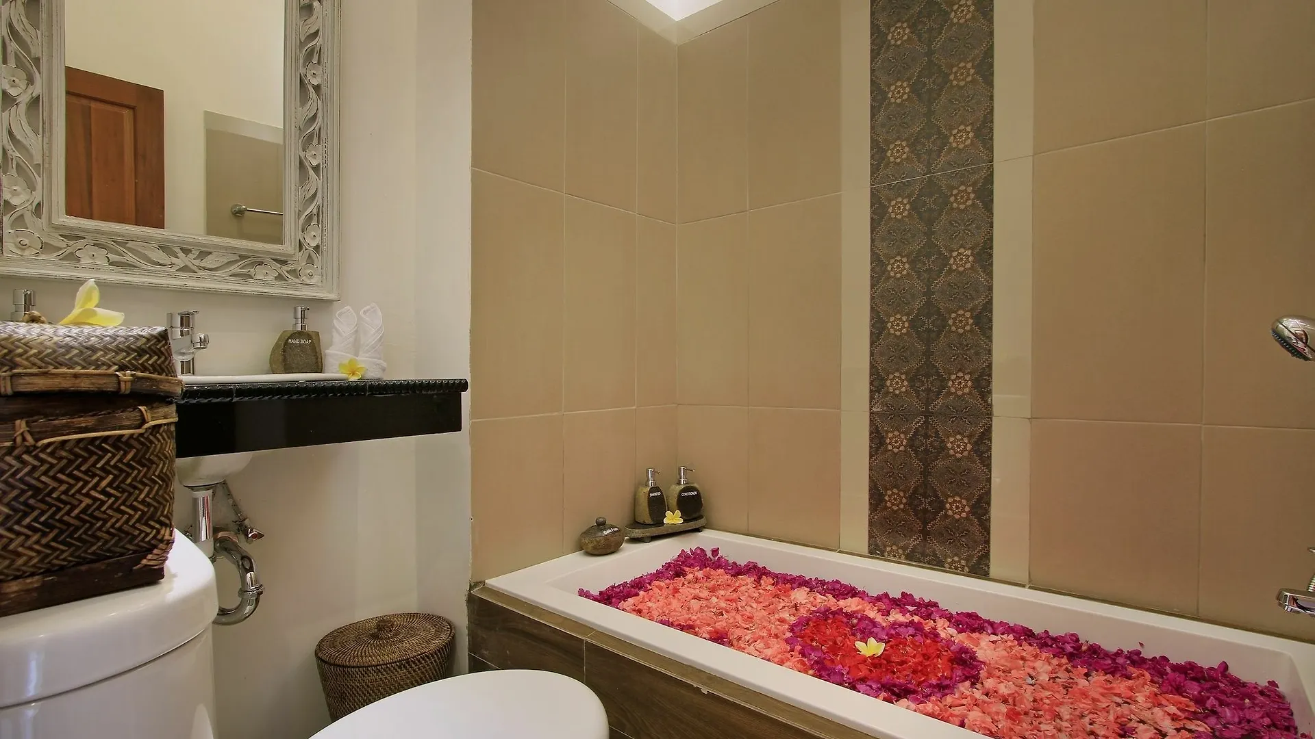 ***  Puri Hari Resort & Villas Ουμπούντ Ινδονησία